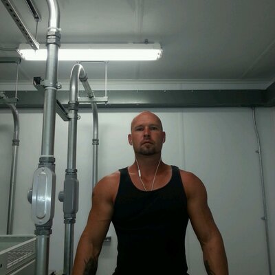 Profile Picture of Randall Roberson (@Bigonedown1) on Twitter