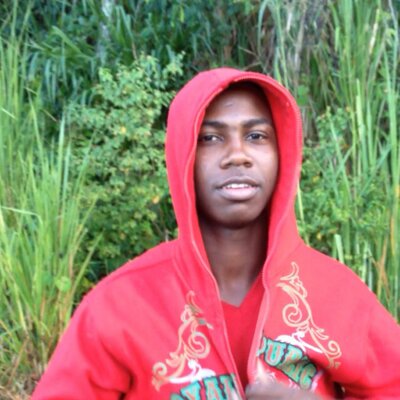 Profile Picture of Robert Pinnock (@Natrualbyxz) on Twitter