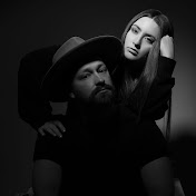 Profile Picture of Alexandra Potter (@alixpotter) on Youtube