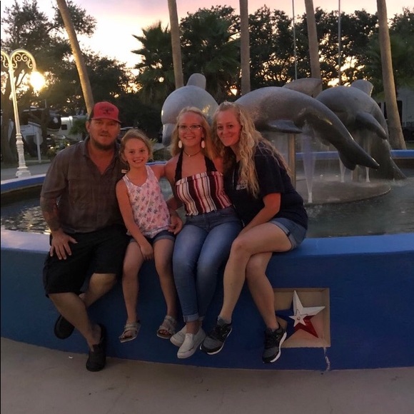 Profile Picture of Teirany Brymer (@teir16) on Poshmark