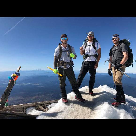 Profile Picture of Dillon Davidson (@dill13) on Poshmark