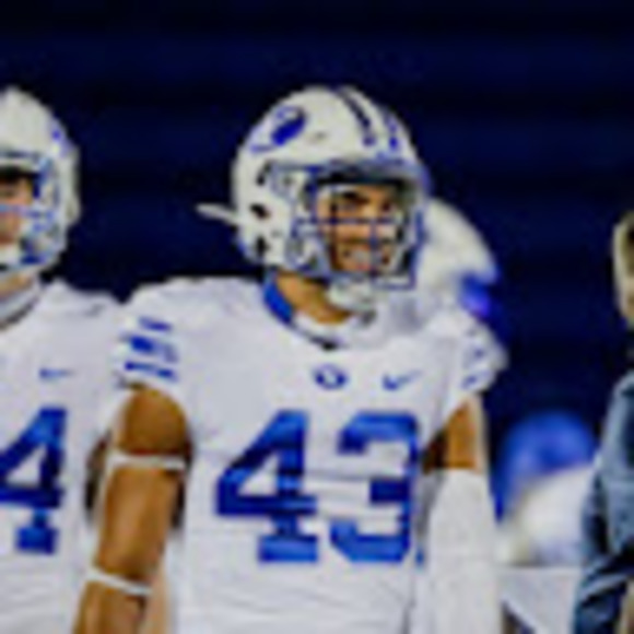 Profile Picture of Jared Kapisi (@jkapisi) on Poshmark