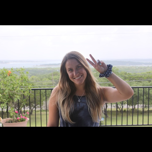 Profile Picture of Cierra Criddle (@cierra_joy) on Poshmark