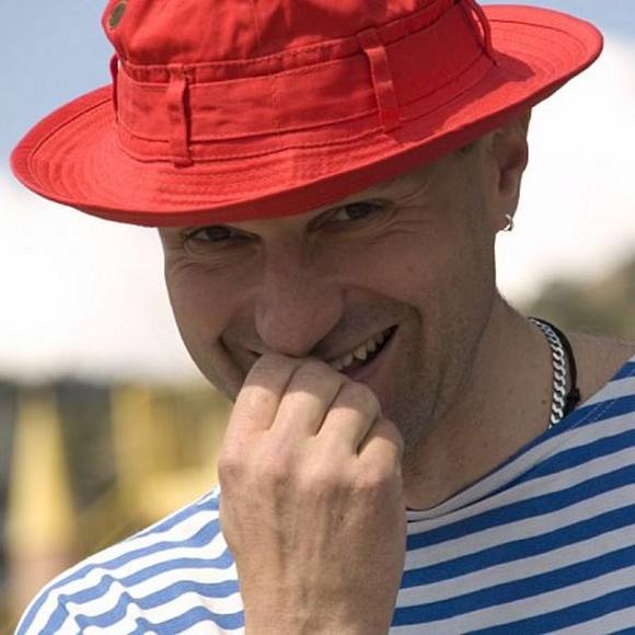 Rostyslav Orlovsky - Poshmark Profile Picture of Rostyslav Orlovsky (@holeraiasna) on Poshmark