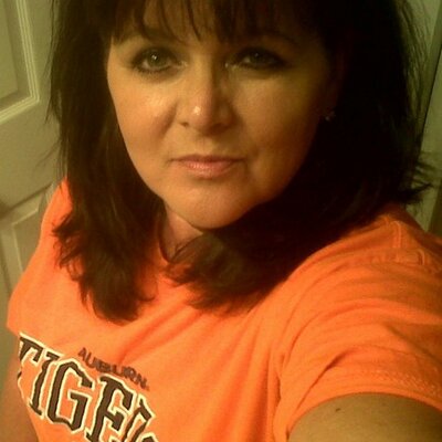 Profile Picture of Debbie Ayers (@Auburngal48) on Twitter