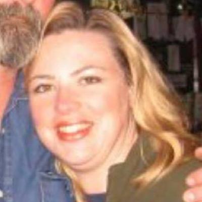 Profile Picture of Kim Holub (@kimh823) on Twitter