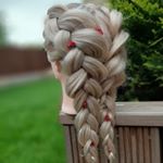 Profile Picture of Nicole Roberts (@nicoleroberts.hair) on Instagram