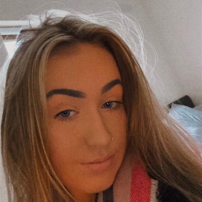 Profile Picture of Chloe Brennan Higgins (@Chloebhigginsx) on Twitter