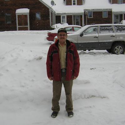 Profile Picture of Lawrence Nadeau (@little_frenchme) on Twitter