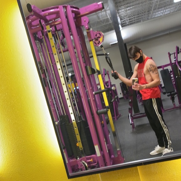 Profile Picture of Jamison Martin (@jmartin002) on Poshmark