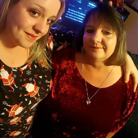 Profile Picture of Wendy Howard barrett (@wnichols66) on Poshmark