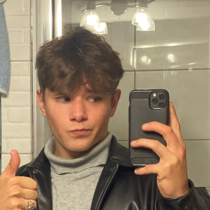 Profile Picture of Dawid Hebda (@davideklolz) on Tiktok