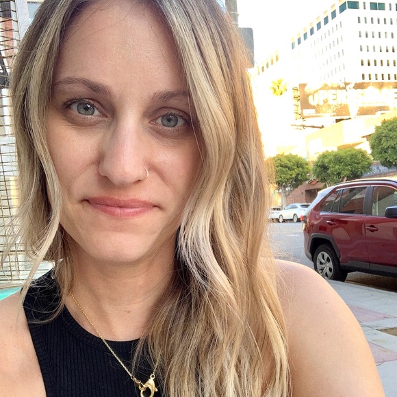 Profile Picture of Kelsey Venable (@kelseyrv22) on Poshmark