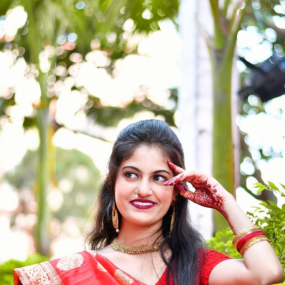 Profile Picture of Debasmita Chatterjee (@debasmitacha686) on Poshmark