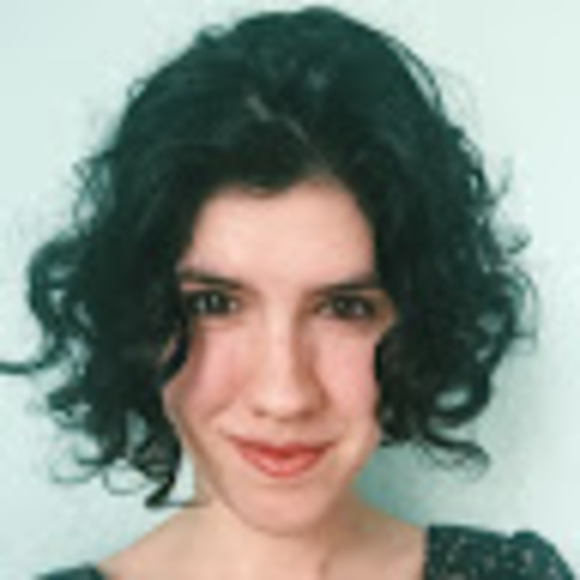 Maddie Pesavento - Poshmark Profile Picture of Maddie Pesavento (@pesaventom) on Poshmark