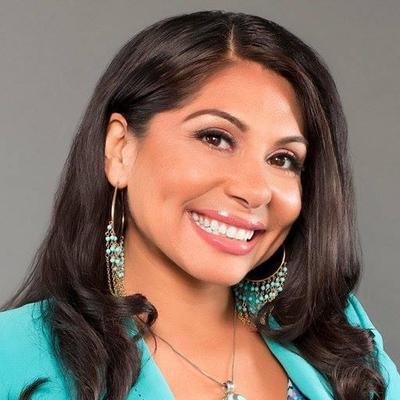 Profile Picture of DeborahDeras (@DeborahDeras) on Twitter