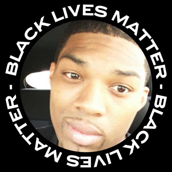 Profile Picture of Kenny Glenn (@kennyglenn) on Poshmark