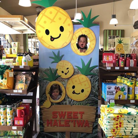 Profile Picture of Kelly Ehrenfeld (@kehrenfeld) on Poshmark