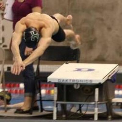 Profile Picture of Chris Parrill (@chrisp1y) on Twitter