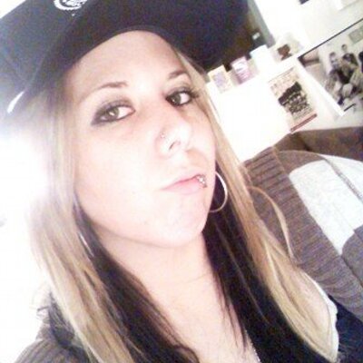 Profile Picture of Kristine Bloom (@KrisTizzleBH) on Twitter