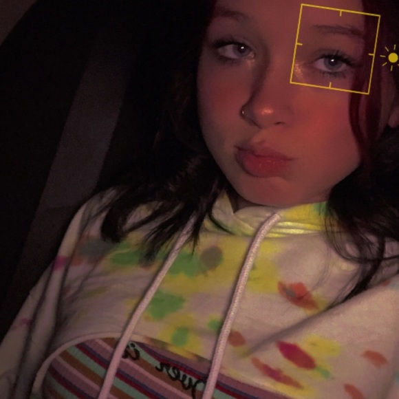 Profile Picture of Mattison Mcelroy (@mattisonmcelroy) on Poshmark