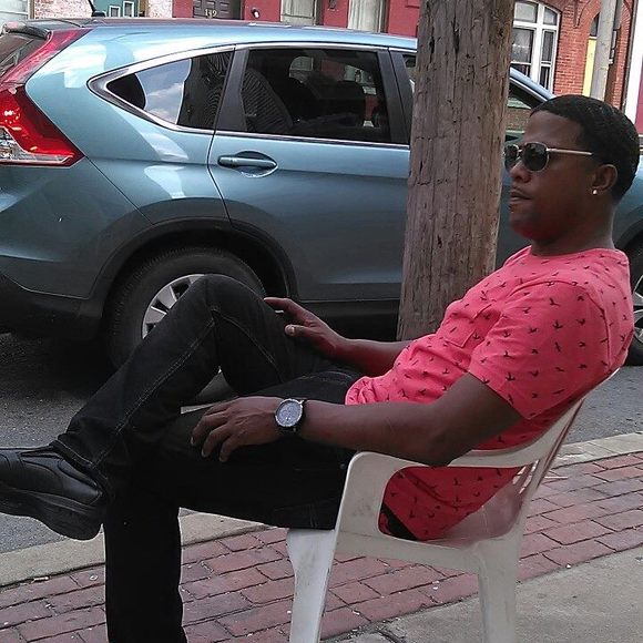 Profile Picture of Richard Cartagena (@richardca) on Poshmark