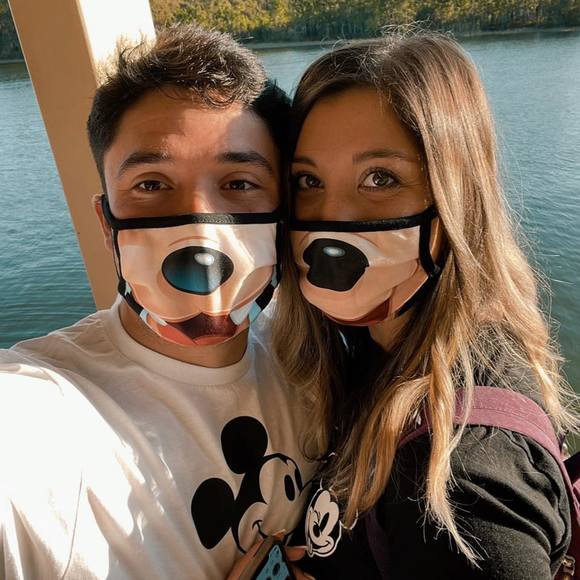 Profile Picture of Elle Brueckman (@ellebrueckman) on Poshmark