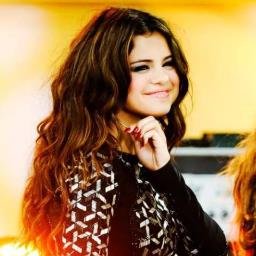 Profile Picture of Devrim Sarı (@ddselly921) on Twitter