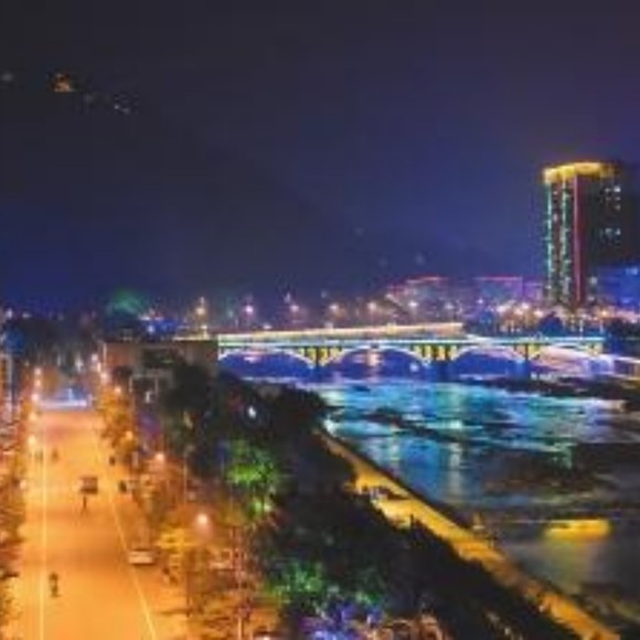 Profile Picture of Michael Chen (@raieshalo) on Poshmark