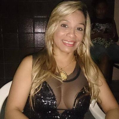 Profile Picture of Jacqueline Avelar (@jacquelineavela) on Twitter