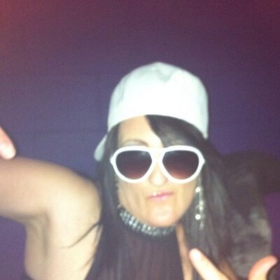 Profile Picture of Lisa Donnelly (@lisadonnelly323) on Twitter