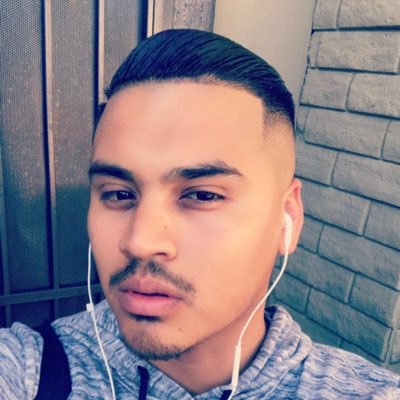 Profile Picture of Richard Robledo (@Richiie_21) on Twitter