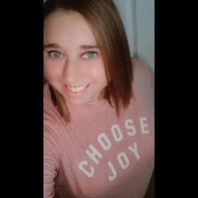 Profile Picture of Amy G. (@amytx84) on Twitter