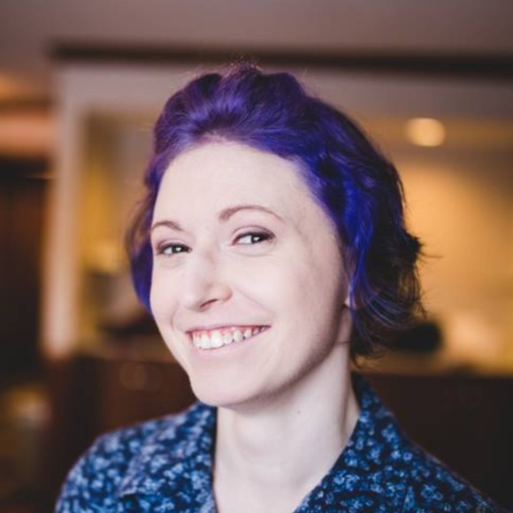 Profile Picture of Rachel Boeder (@raybosparkles) on Poshmark