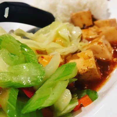 Profile Picture of No Name (@SophiaYu1316) on Twitter