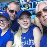 Profile Picture of Lisa Swinkels-Jones (@swinkelsjones) on Instagram