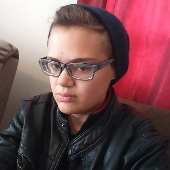 Profile Picture of Chris Calkins (@chrismcalkins) on Poshmark