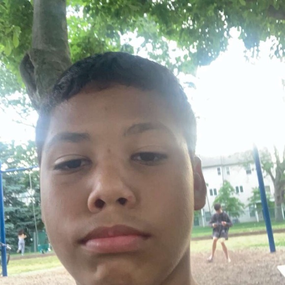 Profile Picture of Nathan James (@nathanjames751) on Poshmark