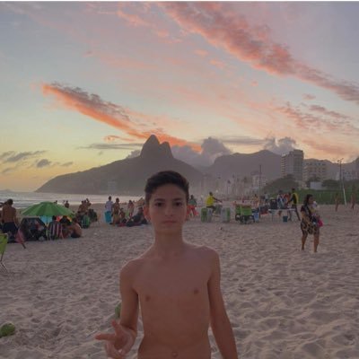 Profile Picture of Antonio Vincent (@antoniovinceent) on Twitter