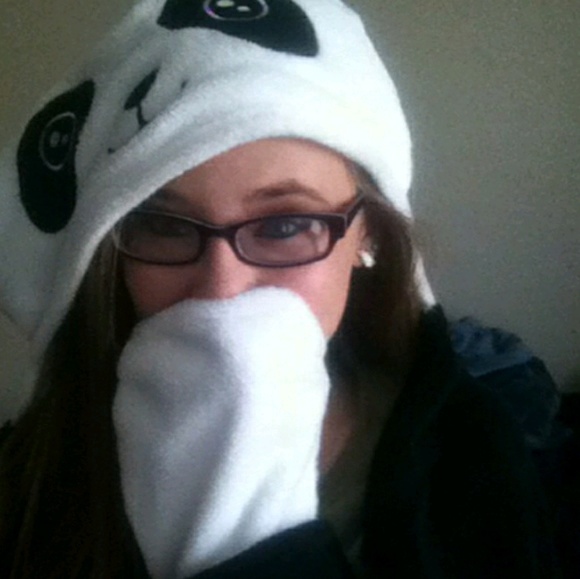 Profile Picture of Kylee Gilsdorf (@sam_henry13) on Poshmark