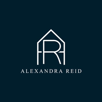 Profile Picture of Alexandra Reid (@alexandrareidUK) on Twitter