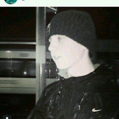 Profile Picture of Steven McGaughey (@MrSilver_Steven) on Twitter