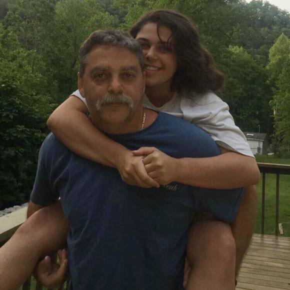 Profile Picture of Tori Coleman (@colemantori15) on Poshmark