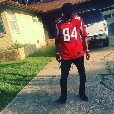 Profile Picture of Jeffrey Bowman Jr (@yung_heffrey1) on Twitter