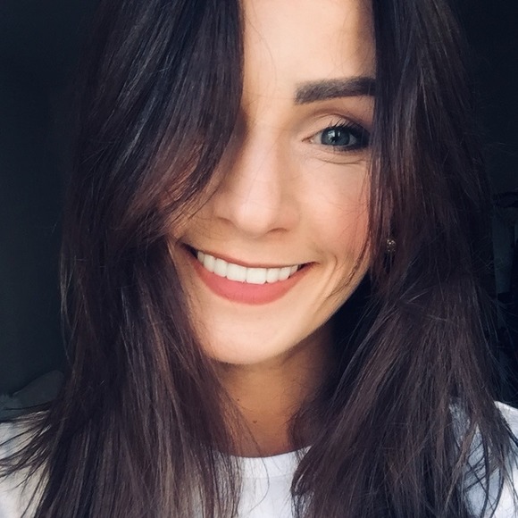 Profile Picture of Elena Lemekhova (@hellylu) on Poshmark