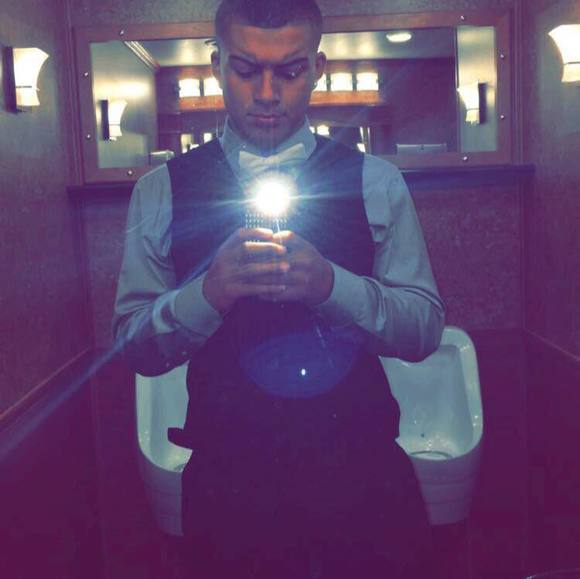 Profile Picture of Julian Zambrano (@julianzambrano) on Poshmark