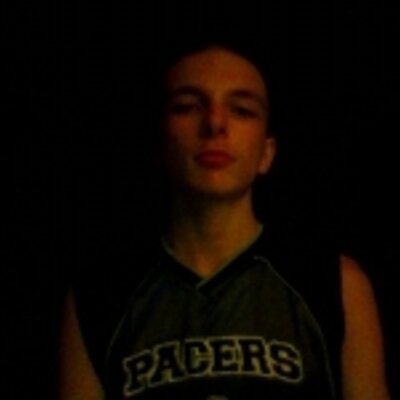 Profile Picture of Robert Slaybaugh (@Dimkiler45) on Twitter