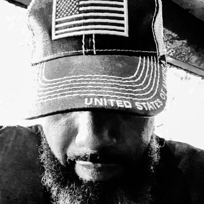 Profile Picture of Charles Hooker (@22_Hook) on Twitter