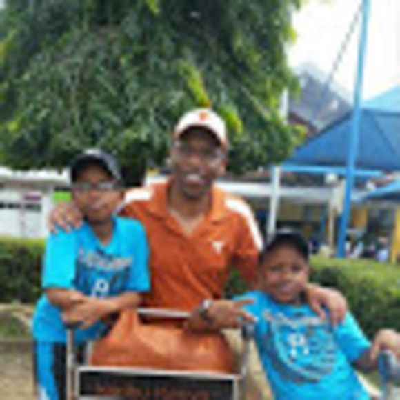 Profile Picture of Anthony Gitau (@anthonygitau) on Poshmark