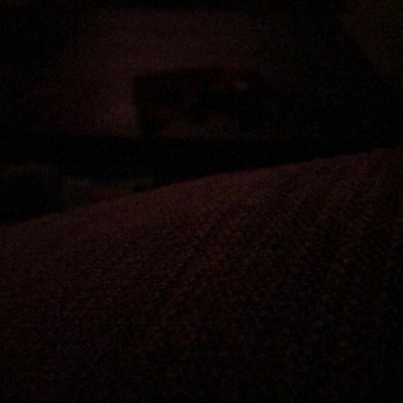 Profile Picture of Sheylan Budek (@sheylanb) on Poshmark